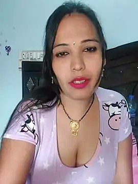Snapshot of Poojabhabi101 chatting on 12-04-24, 07:39 Poojabhabi101 online show from 12-04-24, 07:39