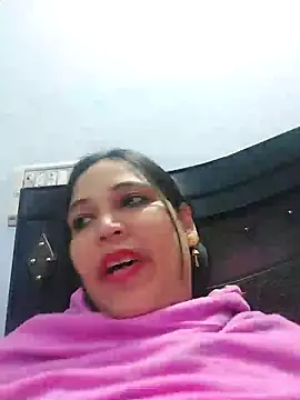 Snapshot of Poojabhabi101 chatting on 12-06-24, 05:00 Poojabhabi101 online show from 12-06-24, 05:00