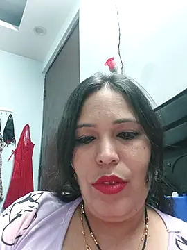 Snapshot of Poojabhabi101 chatting on 02-25-25, 05:08 Poojabhabi101 online show from 02-25-25, 05:08