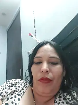 Snapshot of Poojabhabi101 chatting on 03-21-25, 06:16 Poojabhabi101 online show from 03-21-25, 06:16