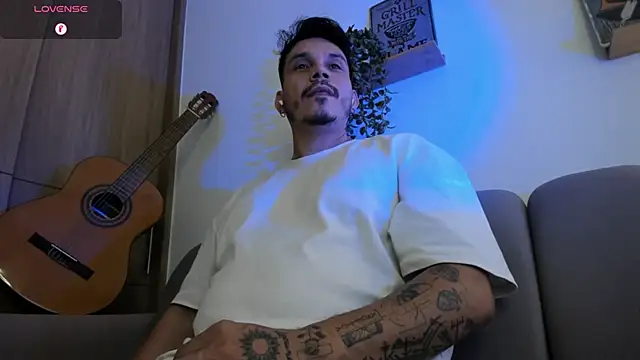 alejandro stark online show from 04-12-26, 12:48