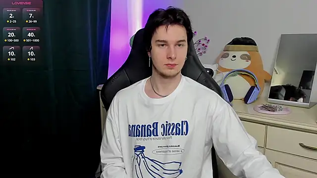 Snapshot of Vincent_Strong chatting on 03-14-26, 01:05 Vincent Strong online show from 03-14-26, 01:05