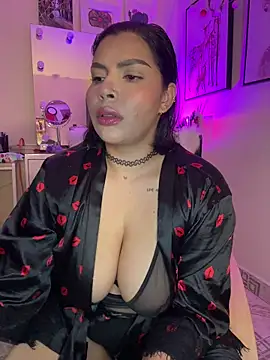 GigiiStone online show from 02-25-26, 02:16