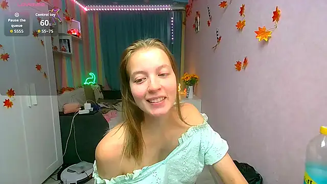 Snapshot of __Aphrodita__wow__ chatting on 10-10-25, 01:10   Aphrodita  wow   online show from 10-10-25, 01:10