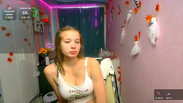 Snapshot of __Aphrodita__wow__ chatting on 10-24-25, 05:59   Aphrodita  wow   online show from 10-24-25, 05:59
