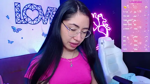 Snapshot of demyanderson_ chatting on 02-19-25, 09:36 demyanderson online show from 02-19-25, 09:36