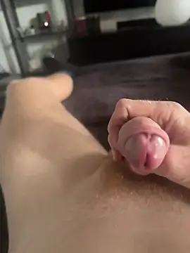 Gayginger86 online show from 01-19-26, 06:28