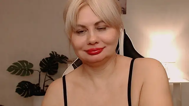 Lola Richie online show from 03-21-26, 08:19