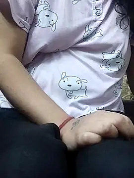 Snapshot of Doll_Nepali chatting on 10-31-25, 10:33 Doll Nepali online show from 10-31-25, 10:33