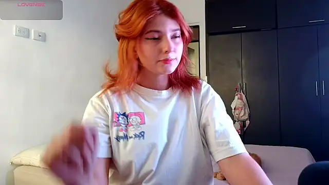 Ania jones online show from 11-18-25, 09:19