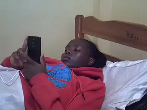 Snapshot of sweet-frida22 chatting on 01-28-25, 03:46 sweet-frida22 online show from 01-28-25, 03:46