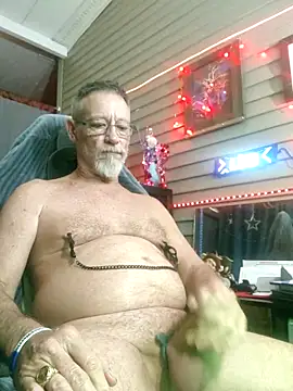 Snapshot of Daddysthick chatting on 02-19-25, 02:33 Daddysthick online show from 02-19-25, 02:33