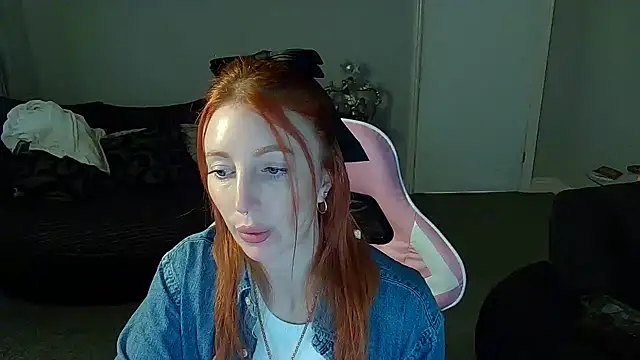 Red firesquirt online show from 01-13-25, 12:13