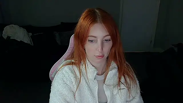 Red firesquirt online show from 01-15-25, 02:35