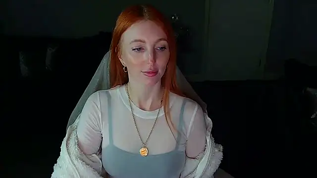 Red firesquirt online show from 02-19-25, 03:16