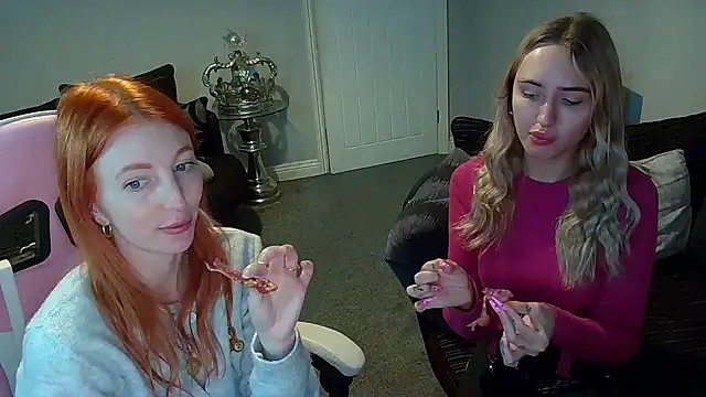 Red firesquirt online show from 02-24-25, 10:03