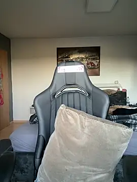 Snapshot of BunnyDiamond1 chatting on 11-05-25, 03:12 BunnyDiamond1 online show from 11-05-25, 03:12