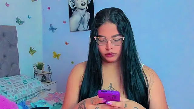 mabellfox online show from 01-22-25, 09:32