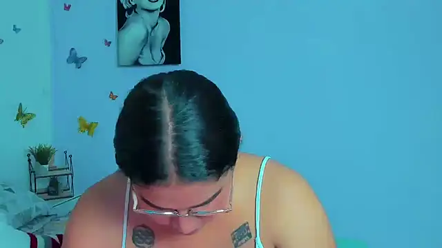 mabellfox online show from 01-25-25, 12:17