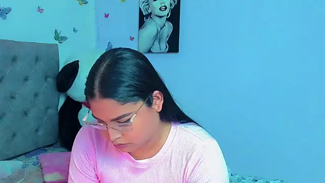 mabellfox online show from 02-13-25, 06:27