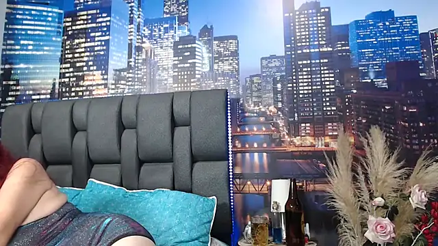 Lucy mature8 online show from 04-22-26, 09:38