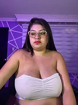 MiiaaJoness online show from 10-22-25, 02:50