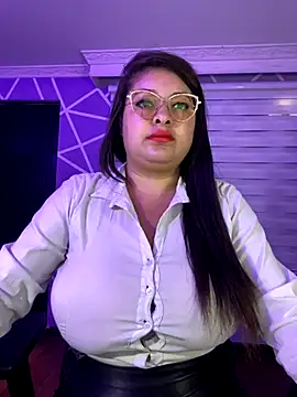 MiiaaJoness online show from 10-29-25, 02:52