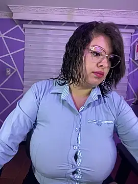 MiiaaJoness online show from 05-27-26, 03:42