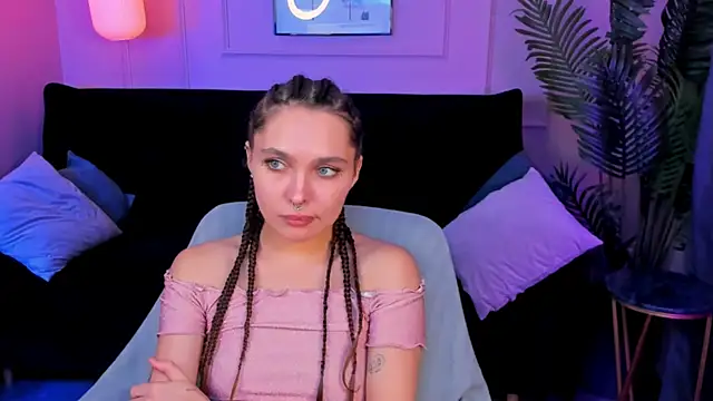 ChloeSunny online show from 06-28-26, 07:20