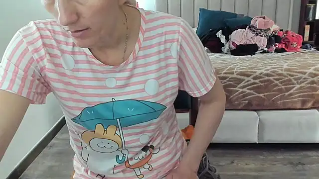 Snapshot of karina_sex68 chatting on 09-20-25, 03:24 karina sex68 online show from 09-20-25, 03:24