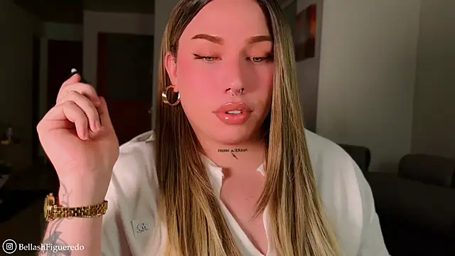 IsabellaFigueredo   online show from 04-18-26, 10:10