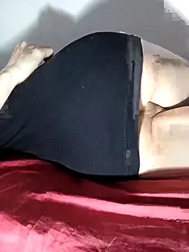 Snapshot of MiroKari2 chatting on 01-06-26, 10:12 MiroKari2 online show from 01-06-26, 10:12