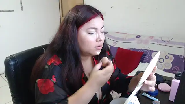 girl milk2 online show from 02-19-25, 12:11