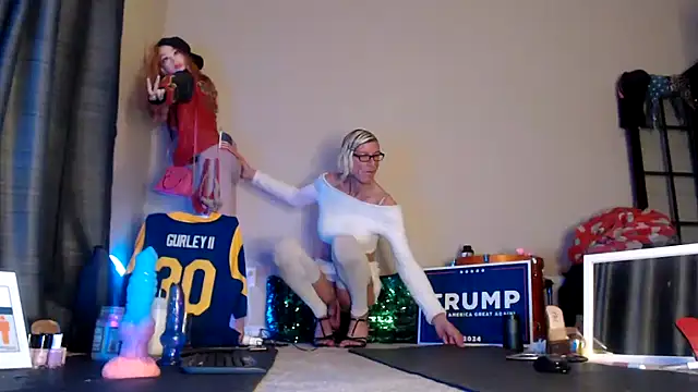 Taylorsexbot online show from 12-23-24, 04:12