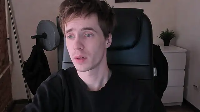 Snapshot of _tokyo_ghoul chatting on 01-30-25, 04:24  tokyo ghoul online show from 01-30-25, 04:24