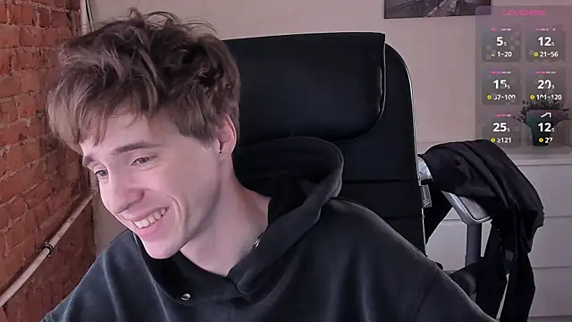 Snapshot of _tokyo_ghoul chatting on 02-07-25, 01:32  tokyo ghoul online show from 02-07-25, 01:32