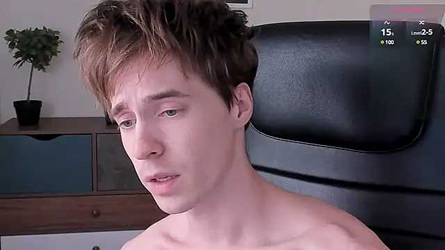 Snapshot of _tokyo_ghoul chatting on 02-15-25, 04:23  tokyo ghoul online show from 02-15-25, 04:23