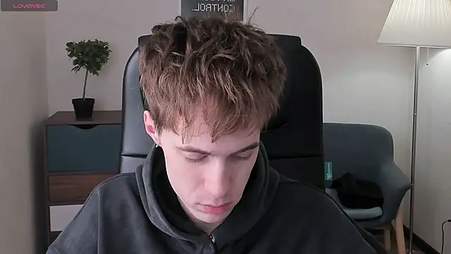 Snapshot of _tokyo_ghoul chatting on 03-08-25, 10:00  tokyo ghoul online show from 03-08-25, 10:00