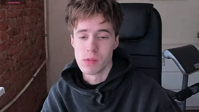 Snapshot of _tokyo_ghoul chatting on 03-16-25, 10:22  tokyo ghoul online show from 03-16-25, 10:22