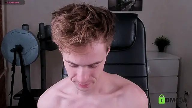 Snapshot of _tokyo_ghoul chatting on 09-21-25, 10:50  tokyo ghoul online show from 09-21-25, 10:50