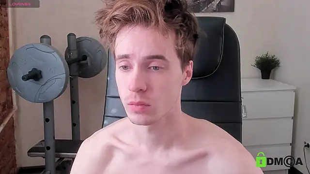 Snapshot of _tokyo_ghoul chatting on 10-17-25, 07:22  tokyo ghoul online show from 10-17-25, 07:22