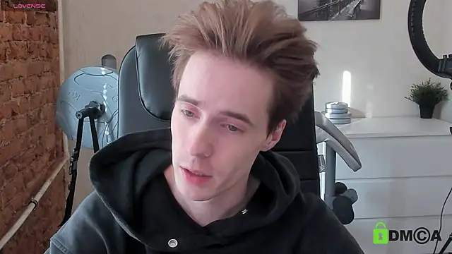 Snapshot of _tokyo_ghoul chatting on 10-19-25, 10:16  tokyo ghoul online show from 10-19-25, 10:16