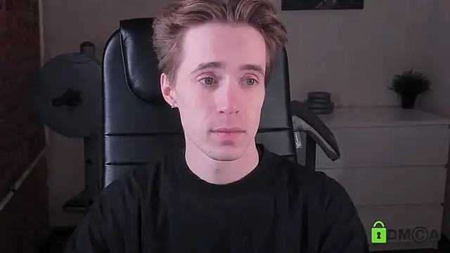 Snapshot of _tokyo_ghoul chatting on 10-26-25, 05:13  tokyo ghoul online show from 10-26-25, 05:13