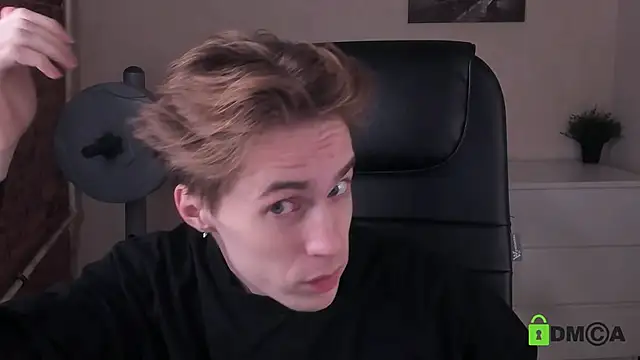 Snapshot of _tokyo_ghoul chatting on 10-31-25, 05:19  tokyo ghoul online show from 10-31-25, 05:19