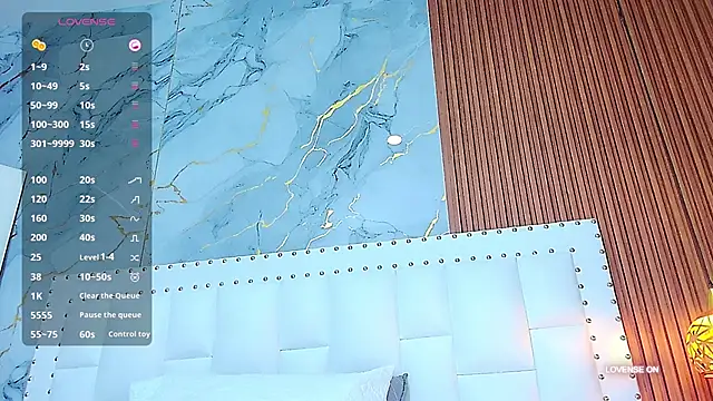 Snapshot of littlee_emilyy_ chatting on 01-29-25, 09:12 littlee emilyy  online show from 01-29-25, 09:12