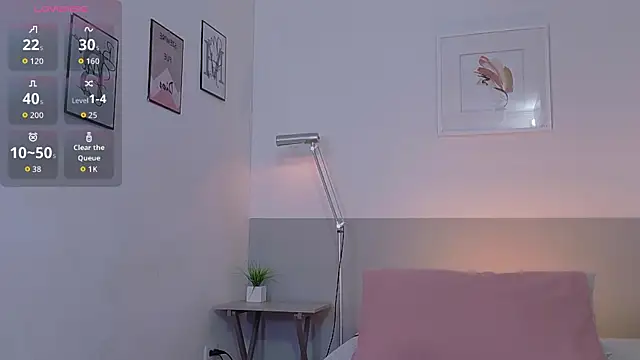 littlee emilyy  online show from 06-20-26, 06:11