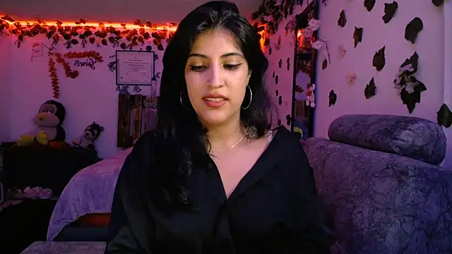 Snapshot of azahar__ziiz chatting on 01-23-25, 10:44 azahar ziiz online show from 01-23-25, 10:44