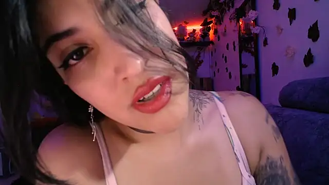 Snapshot of azahar__ziiz chatting on 03-02-25, 12:32 azahar ziiz online show from 03-02-25, 12:32