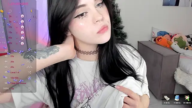 SelenaCute online show from 01-09-25, 05:13