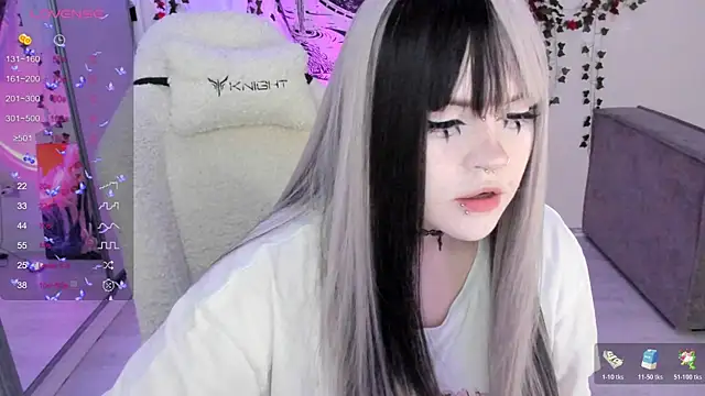 SelenaCute online show from 11-03-25, 12:06